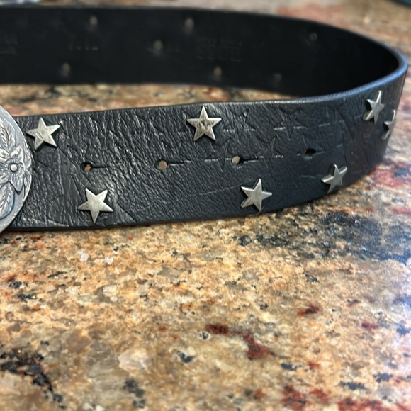 Gorgeous limited edition Hugo Boss Black leather Belt with silver metal - Picture 12 of 12